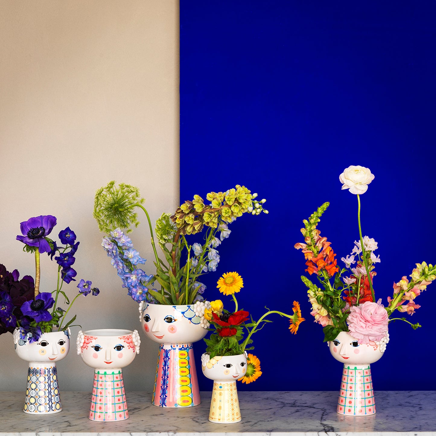 Bjørn Wiinblad Eva Vase (Blue) 18,5 cm / 7.3"