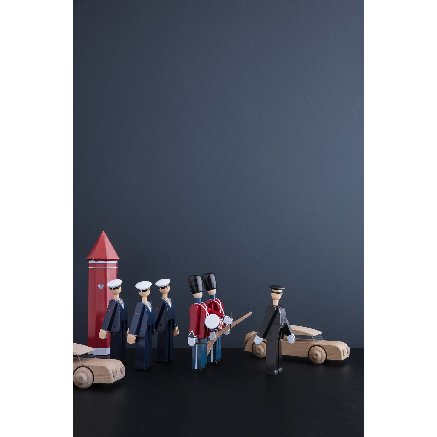 Kay Bojesen Standard-Bearer Small