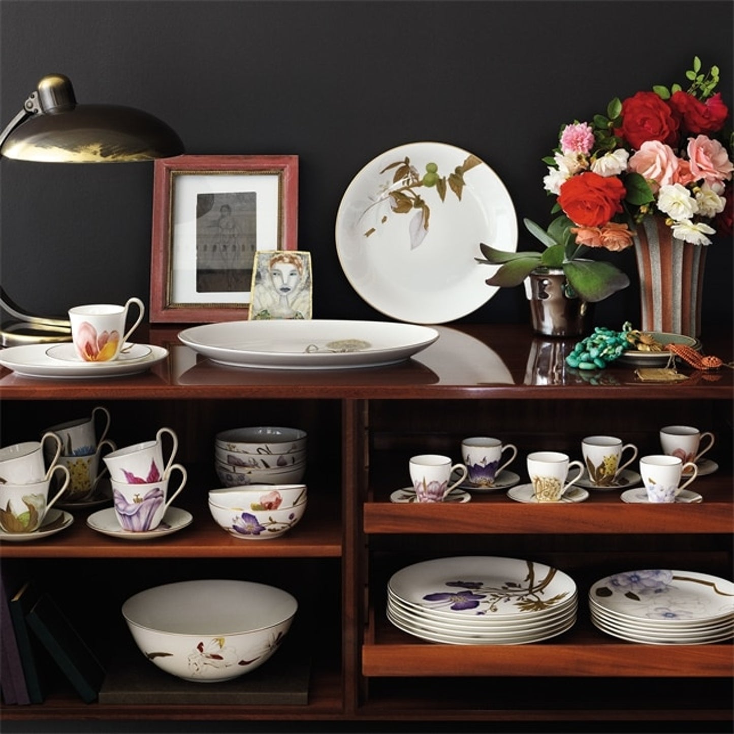 Royal Copenhagen Flora Bowl Magnolia 50 cL / 16.9 Oz