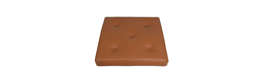 An aniline leather cushion for the Kaare Klint safari chair