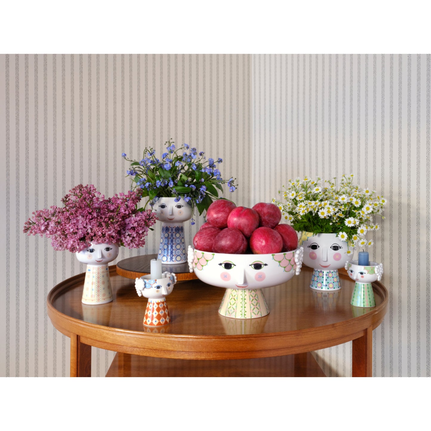 Bjørn Wiinblad Eva Bowl On Stand Soft Pink