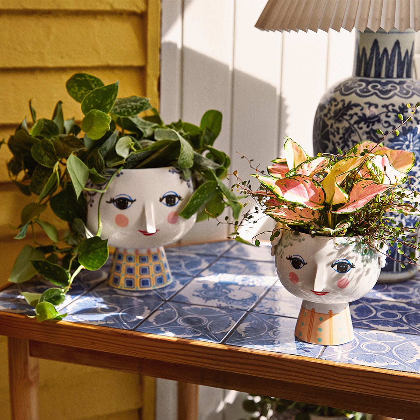 Bjørn Wiinblad Eva Flowerpot On Base (Blue)