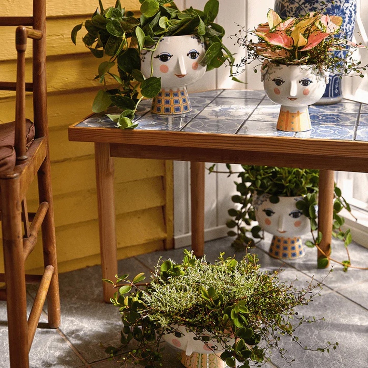 Bjørn Wiinblad Eva Flowerpot On Base (Blue)