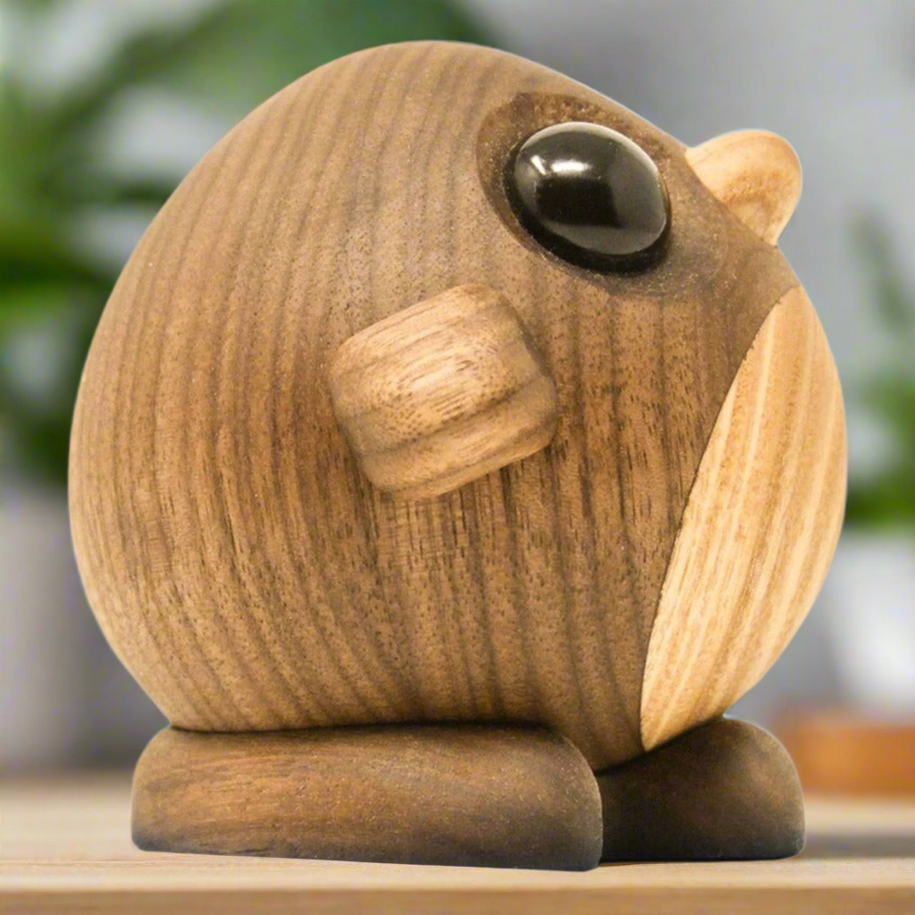 Daisy The Big Penguin By Fablewood