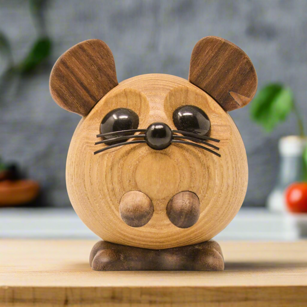 Ingolf The Large Mouse By Fablewood