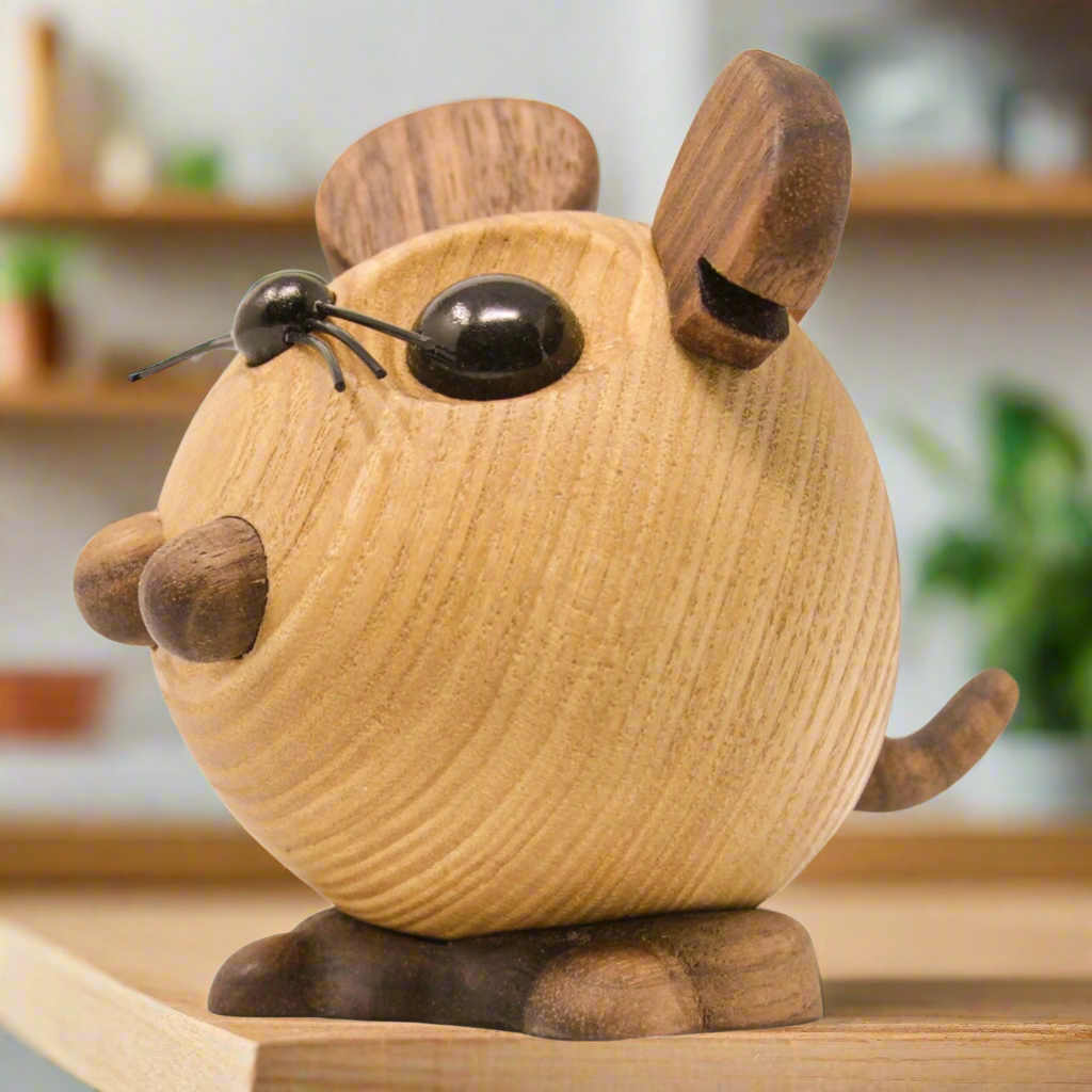 Ingolf The Large Mouse By Fablewood