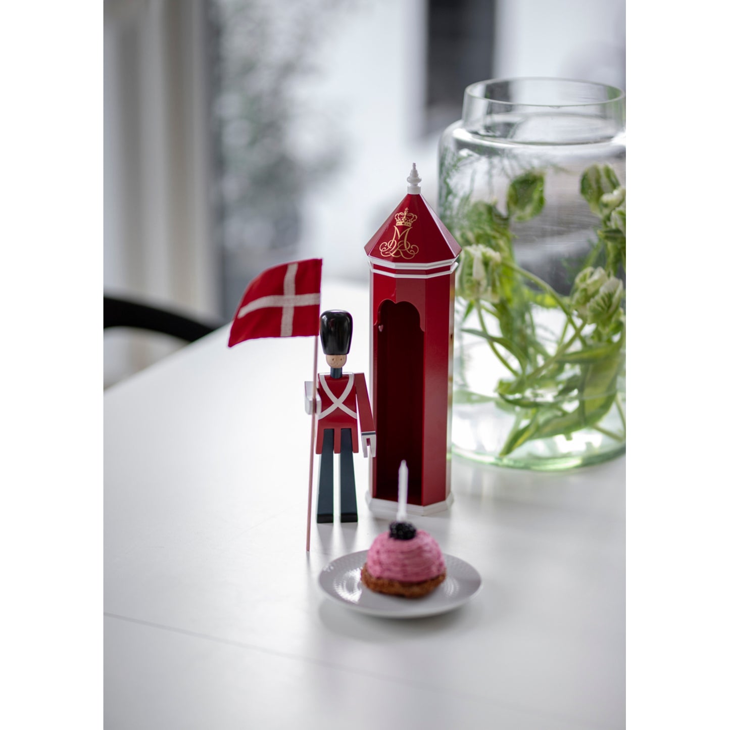 Kay Bojesen Standard-Bearer Small