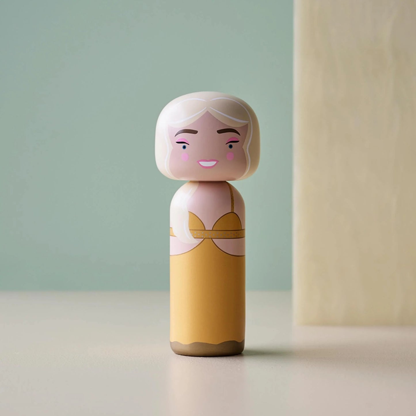 Kokeshi Claudia Schiffer By Lucie Kaas
