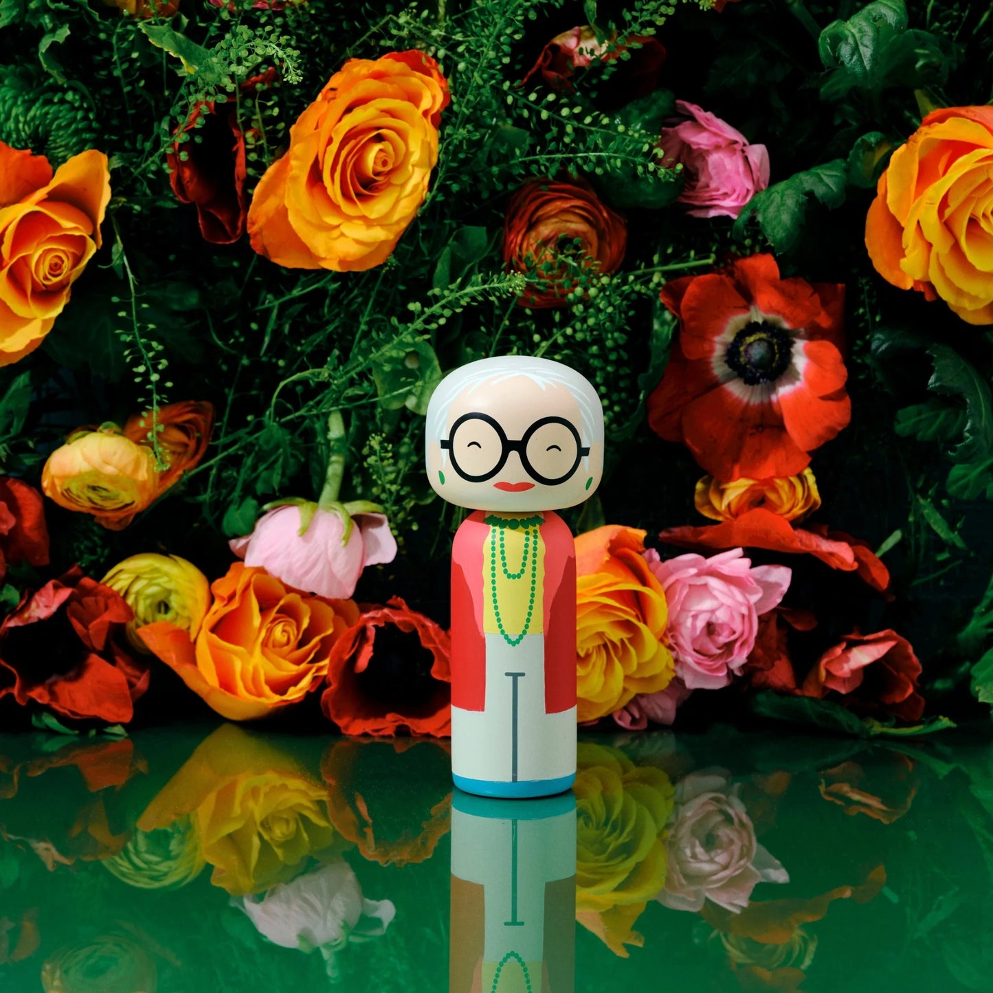 Kokeshi Iris By Lucie Kaas