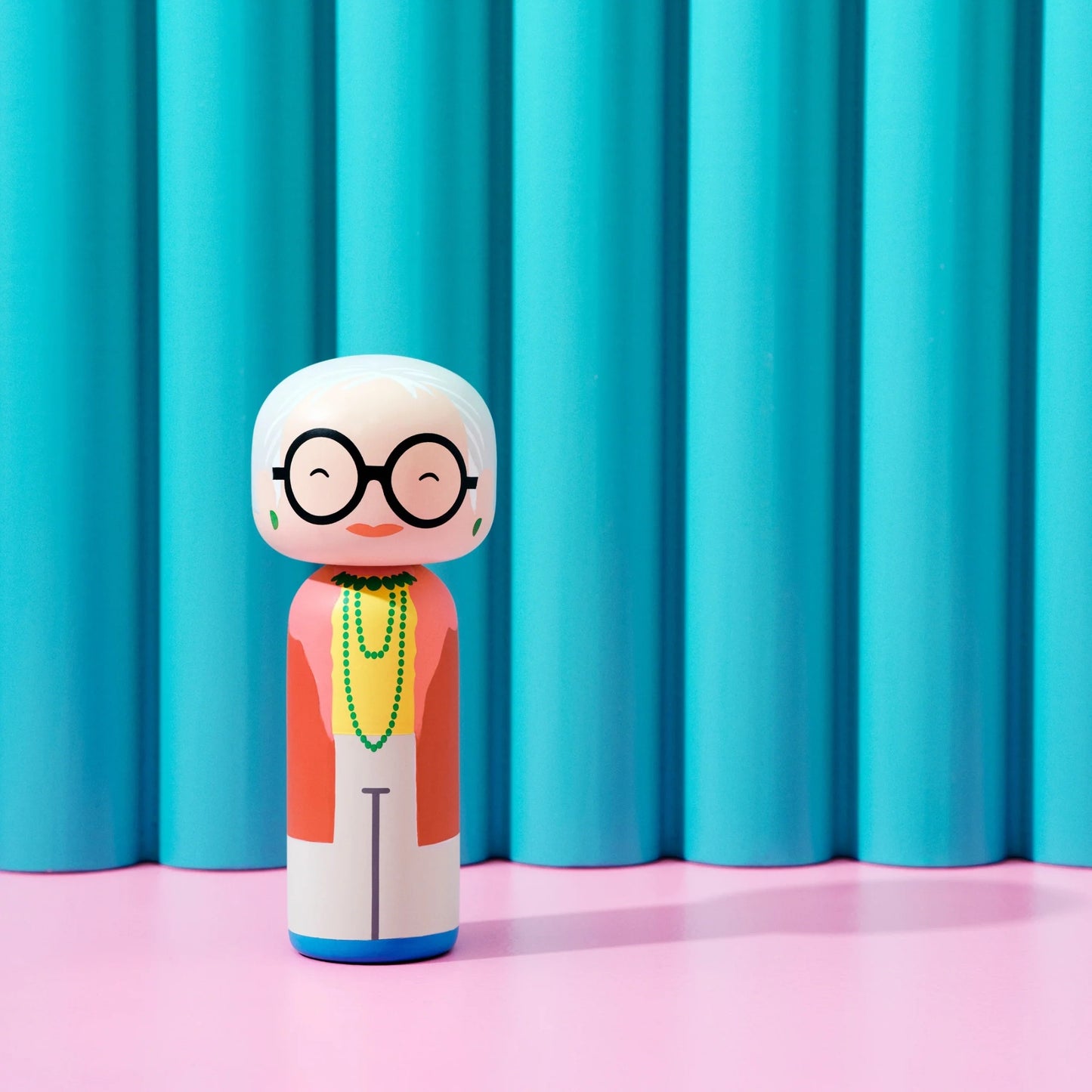 Kokeshi Iris By Lucie Kaas