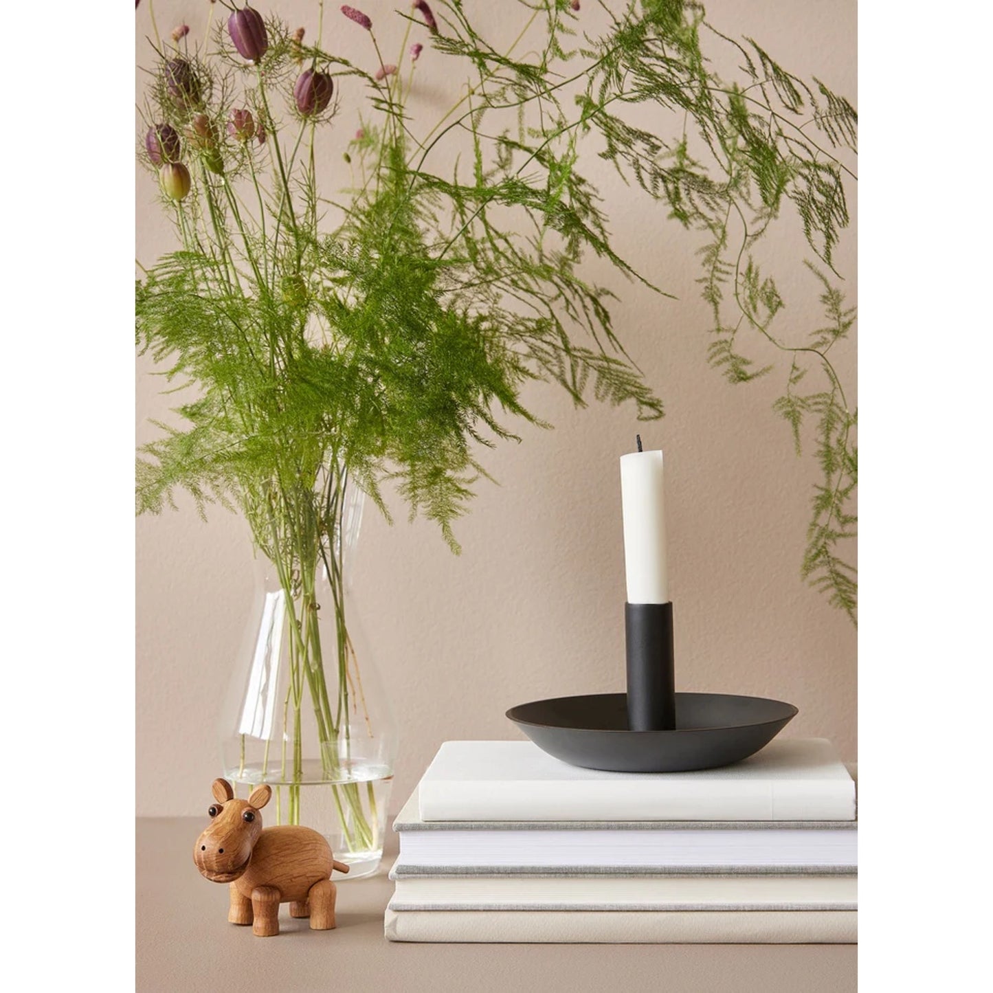 The Water Lily (Black) By Spring Copenhagen